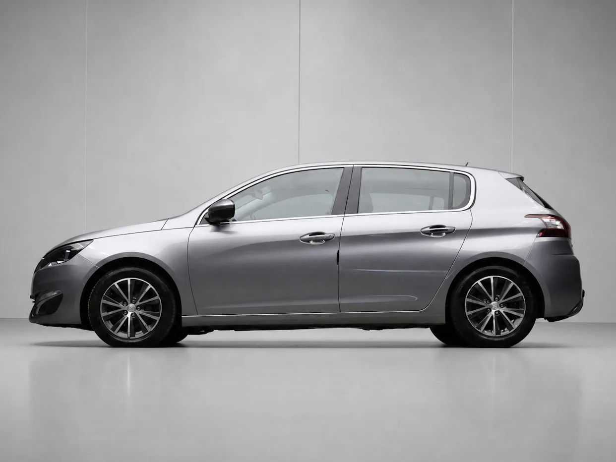 Peugeot 308 (2014) — foto 1