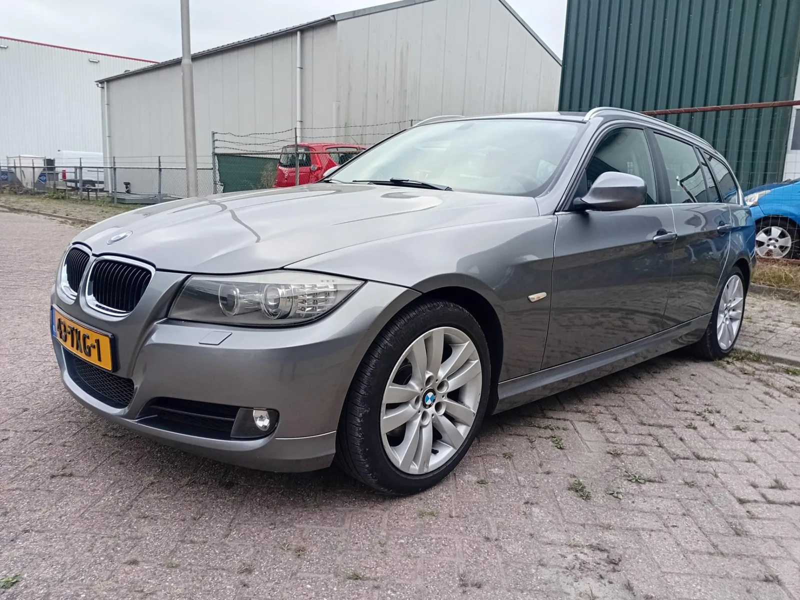 BMW 3-Serie (2012) — foto 1