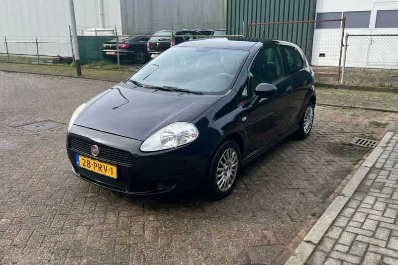 Fiat Grande Punto (2011)