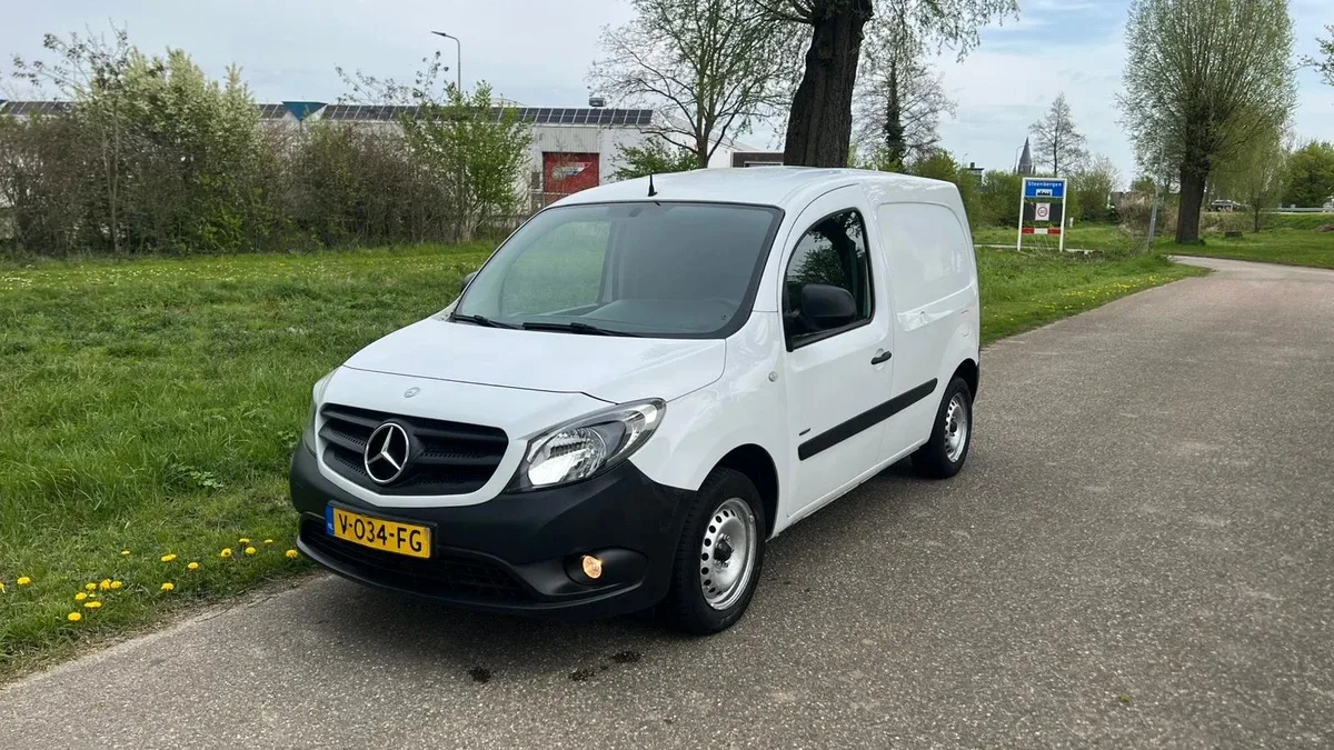 Mercedes-Benz Citan (2017) — foto 1
