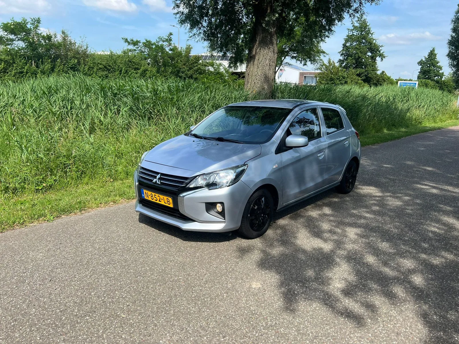 Mitsubishi Space Star (2021) — foto 1