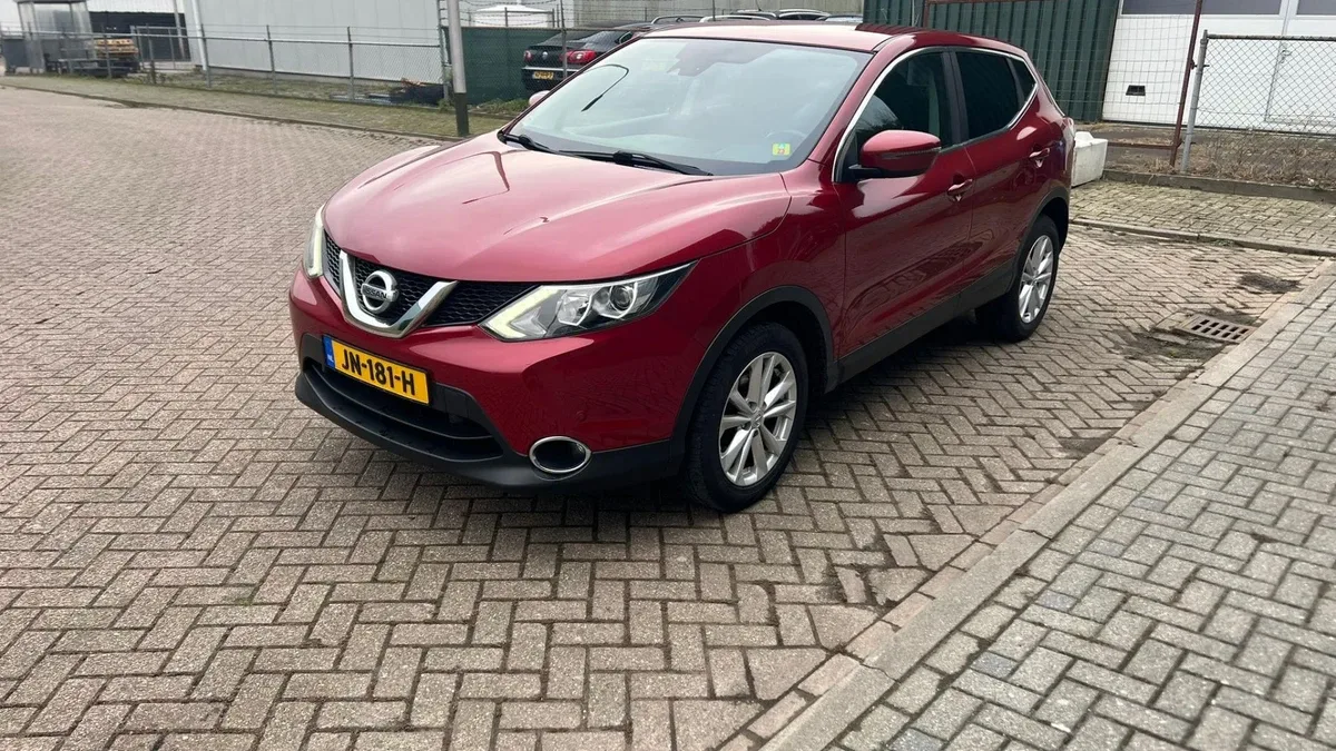 Nissan Qashqai (2015) — foto 1