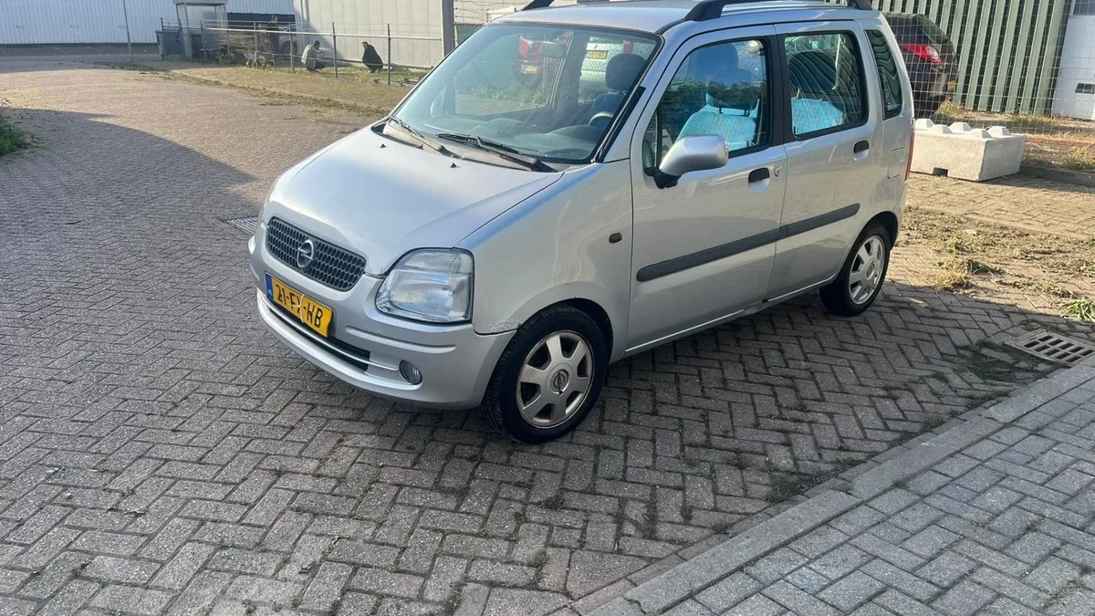 Opel Agila (2000) — foto 1