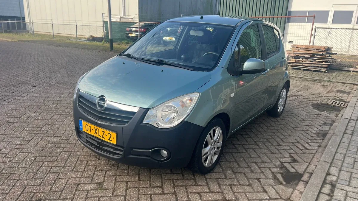 Opel Agila (2012) — foto 1