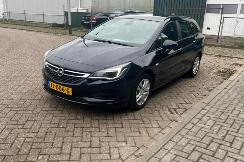 Opel Astra Sports Tourer (2018)