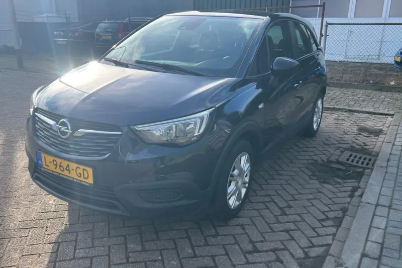 Opel Crossland X (2018)