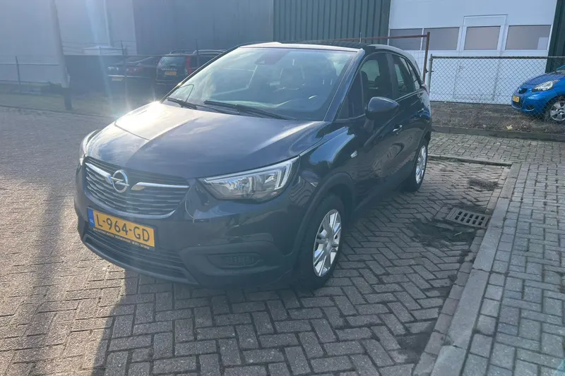 Opel Crossland X (2018)