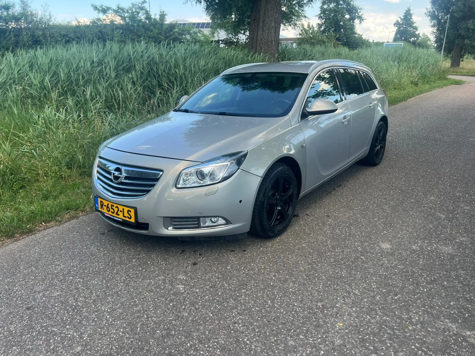 Opel Insignia Sports Tourer (2011) — foto 1