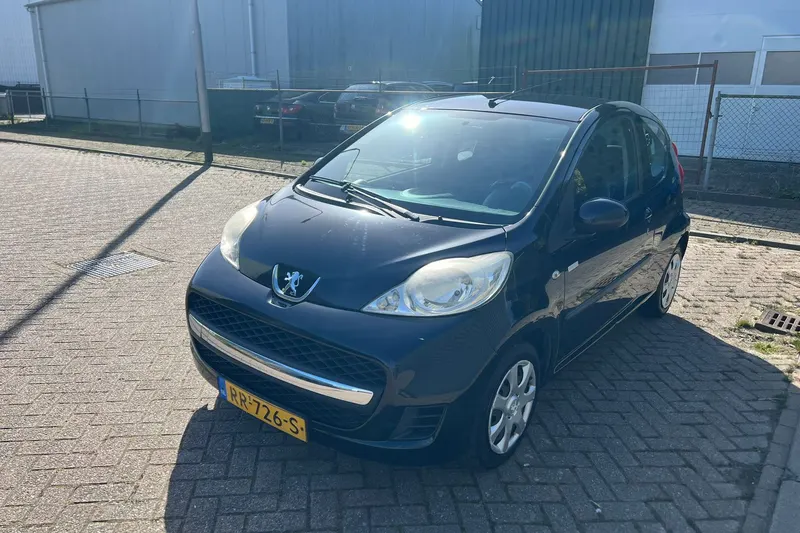 Peugeot 107 (2011)
