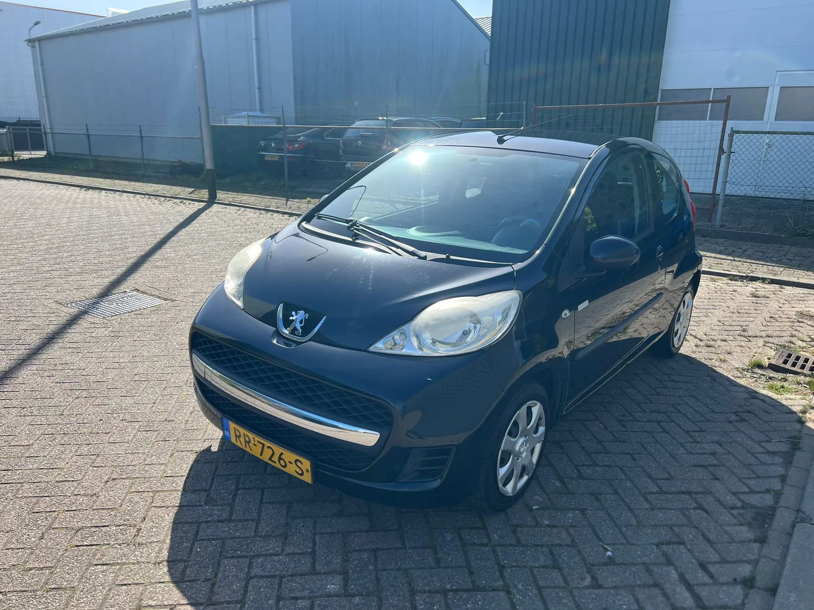 Peugeot 107 (2011) — foto 1