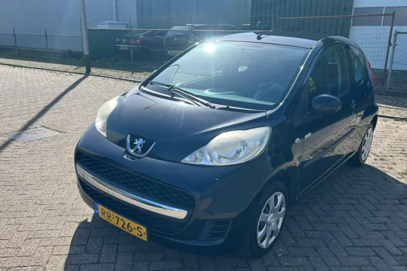 Peugeot 107 (2011)