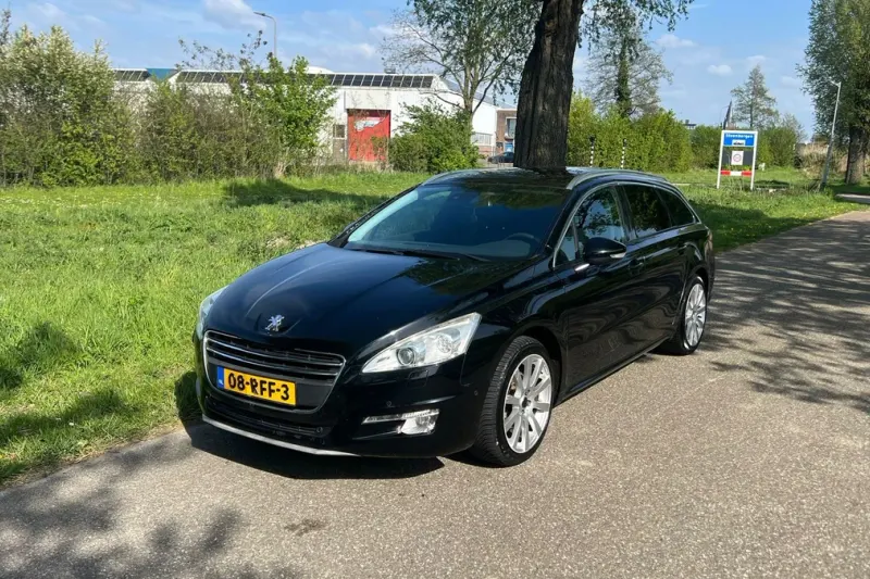 Peugeot 508 (2011)