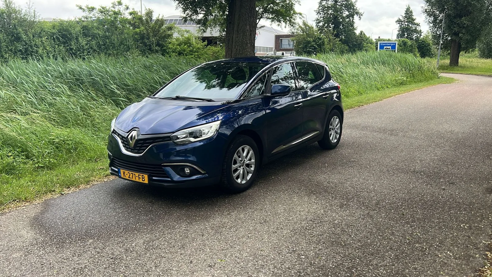 Renault Scénic (2017) — foto 1