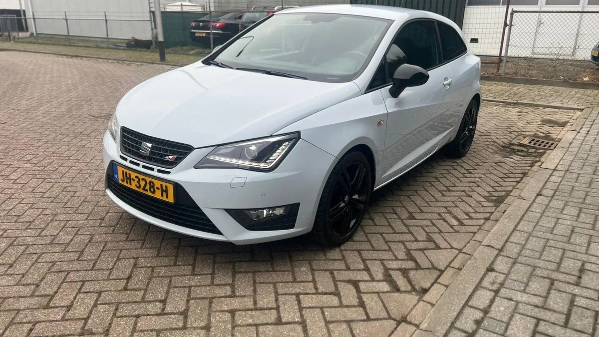 SEAT Ibiza (2016) — foto 1