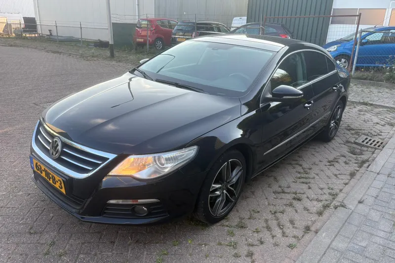 Volkswagen Passat (2008)