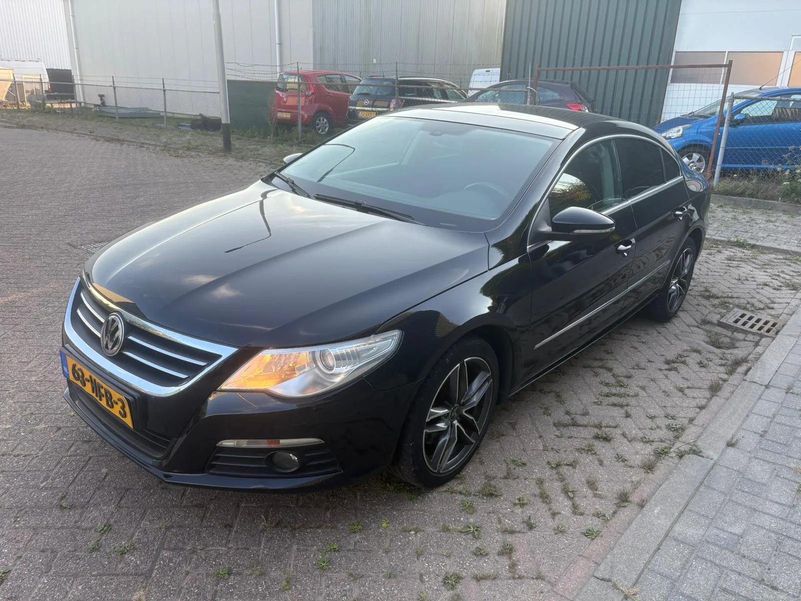 Volkswagen Passat (2008) — foto 1