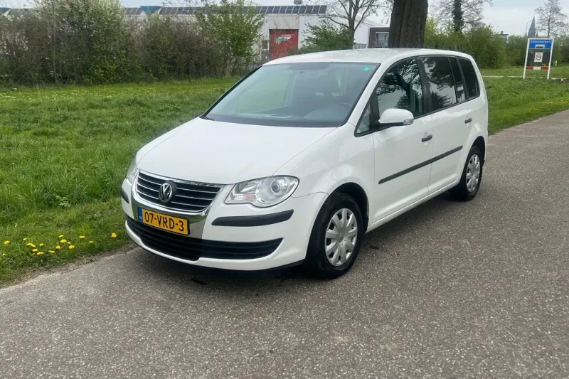 Volkswagen Touran (2008)