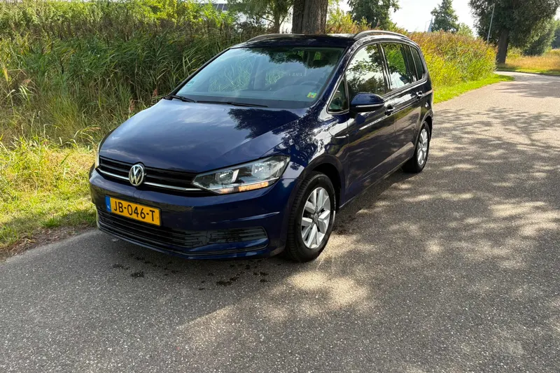 Volkswagen Touran (2016)
