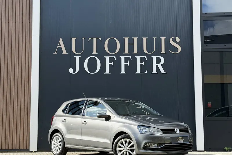 Volkswagen Polo (2015)