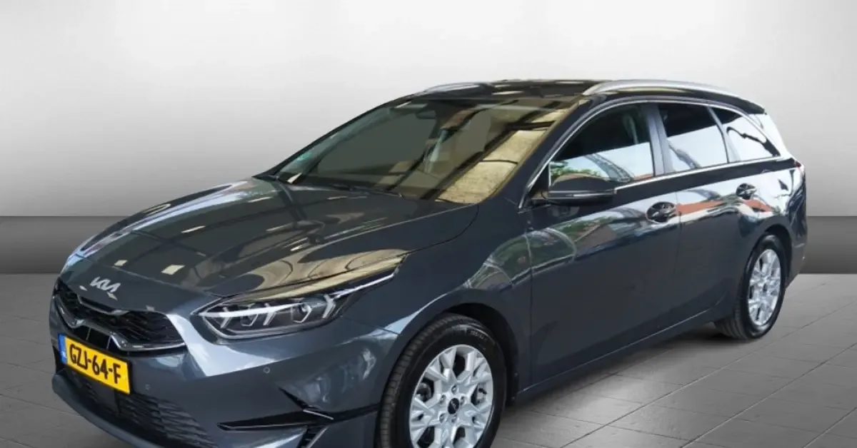 Kia Ceed (2025) — foto 1