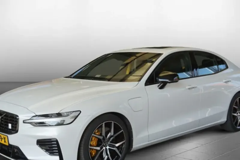 Volvo S60 (2021)