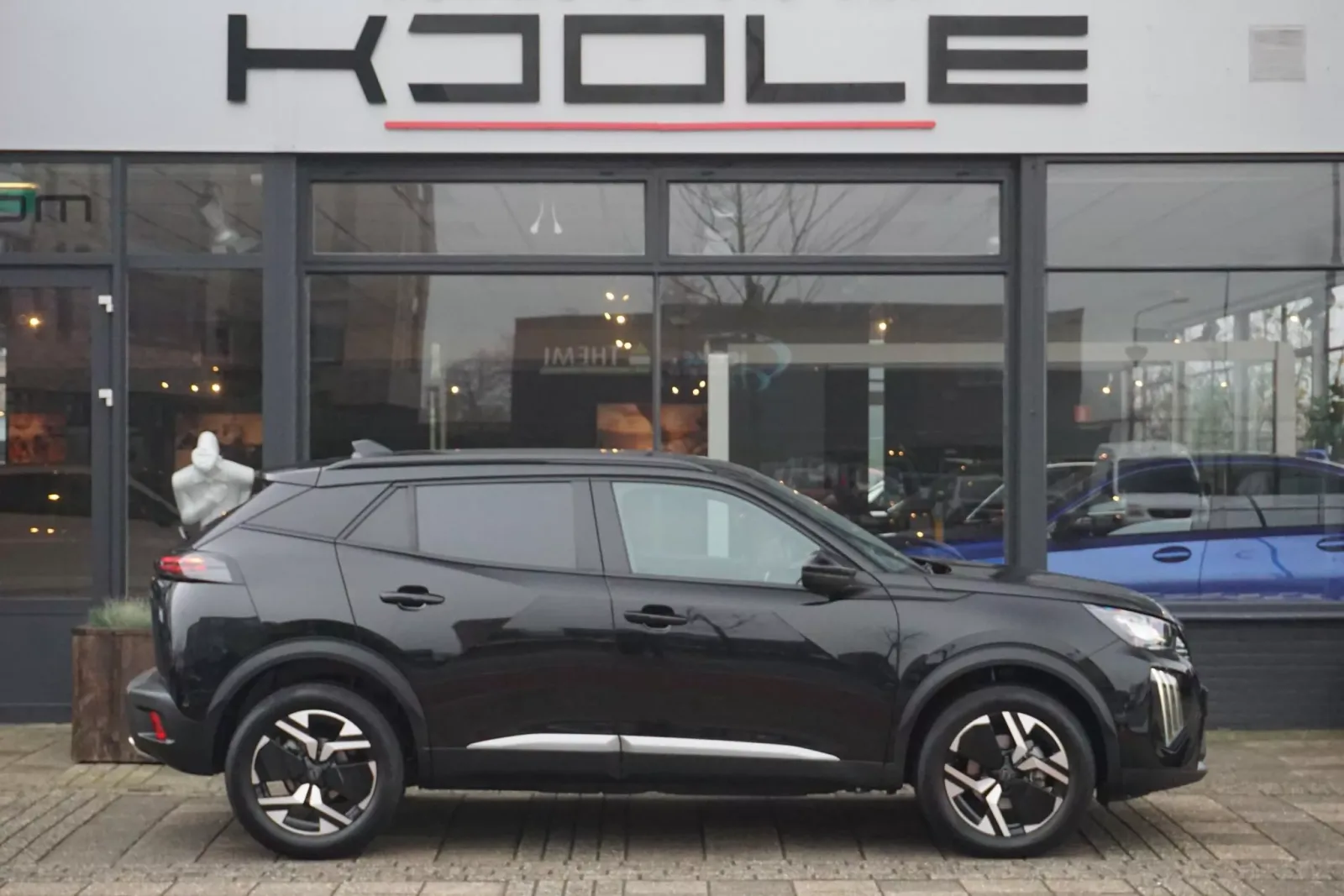 Peugeot 2008 (2025) — foto 1