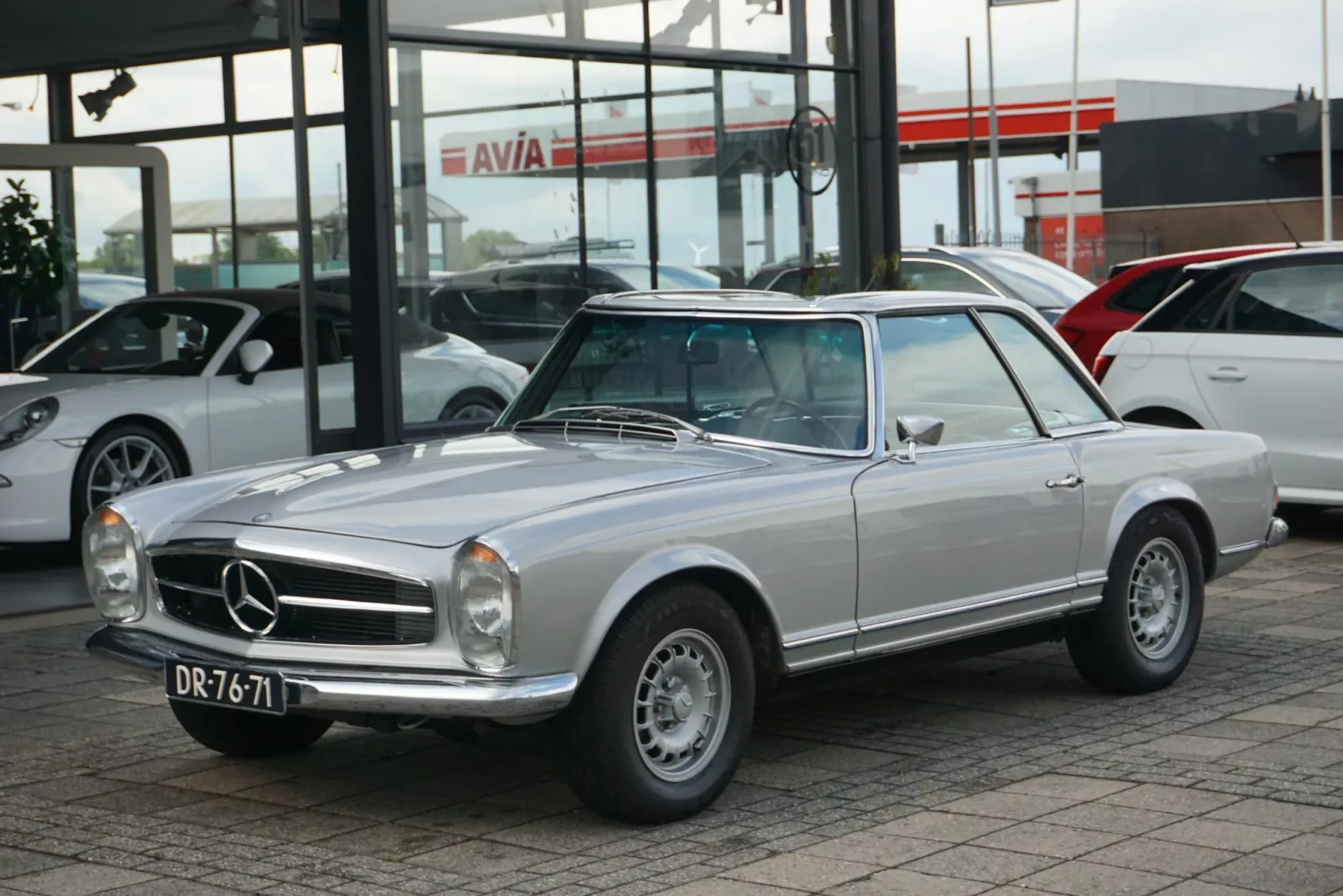 Mercedes-Benz SL-Klasse (1969) — foto 1