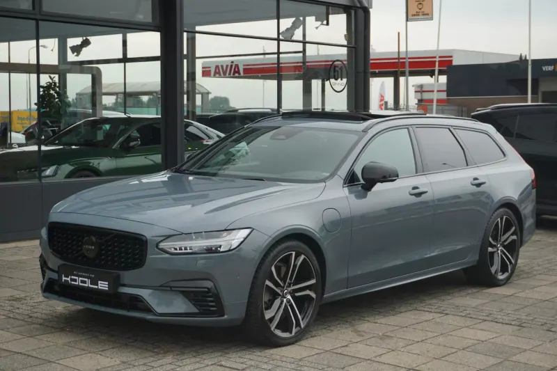 Volvo V90 (2021)