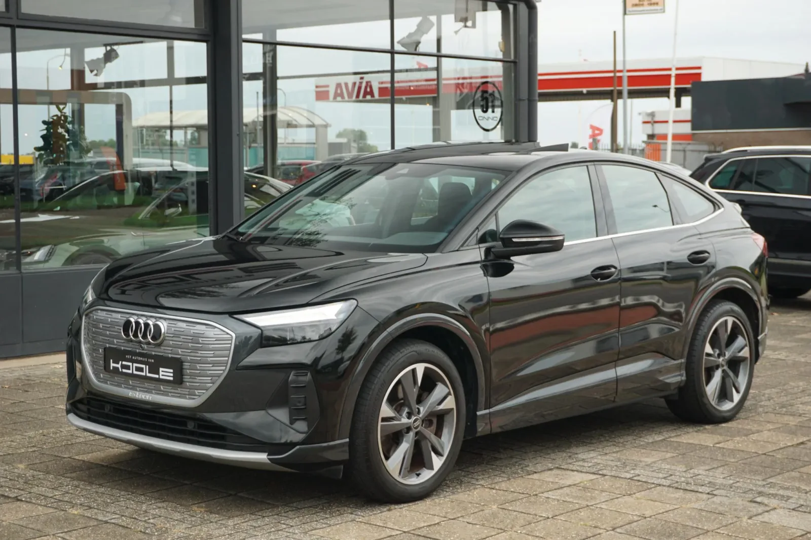 Audi Q4 e-tron (2022) — foto 1