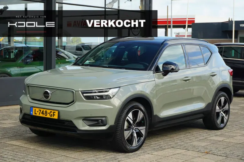 Volvo XC40 (2021)