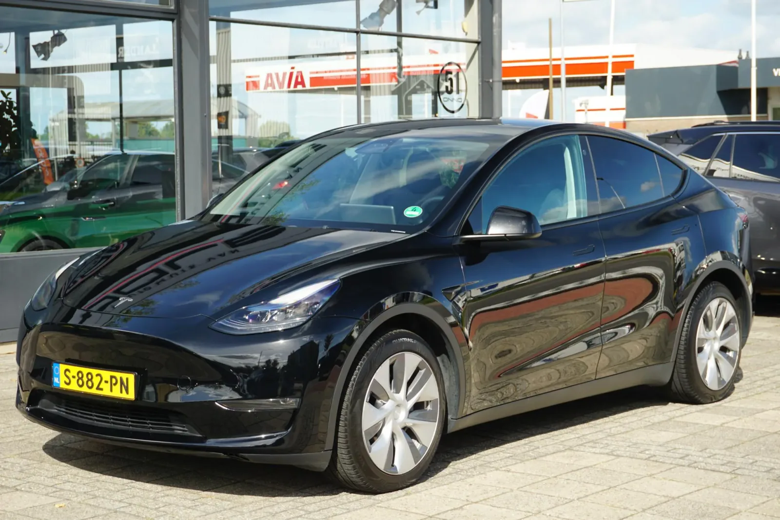 Tesla Model Y (2023) — foto 1
