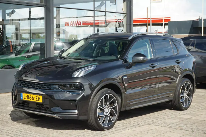 Lynk & Co 01 (2021)