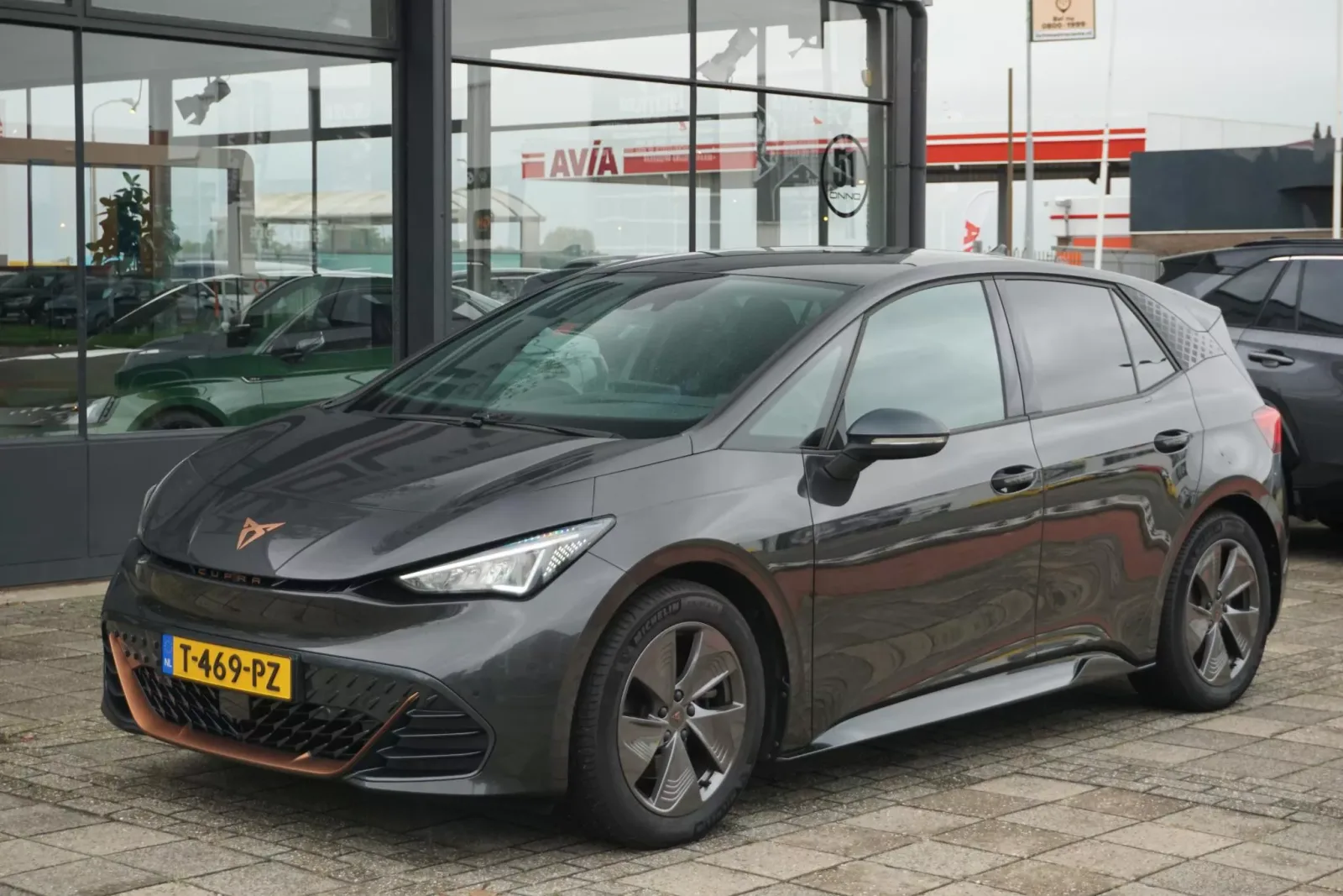 CUPRA Born (2023) — foto 1