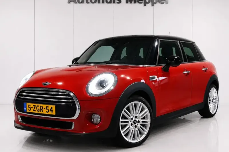 MINI Cooper (2015)