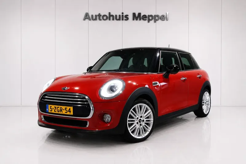 MINI Cooper (2015)