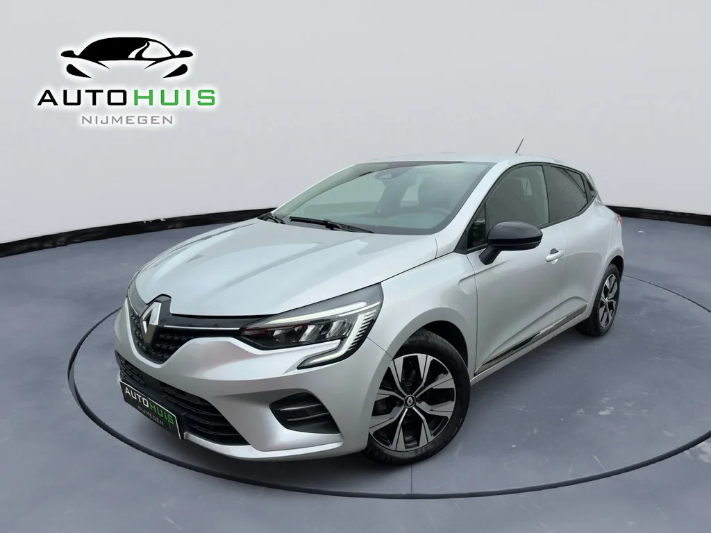 Renault Clio (2023) — foto 1
