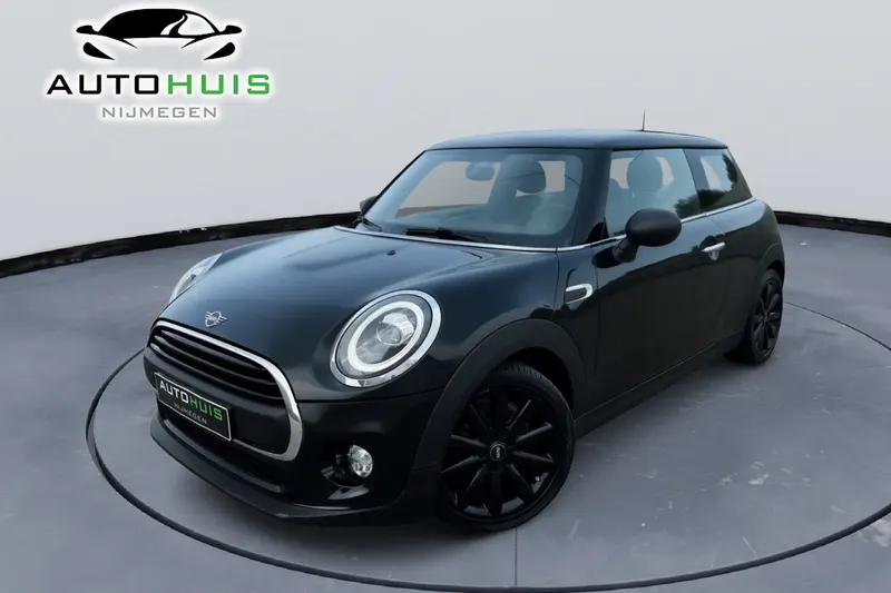 MINI One (2018)