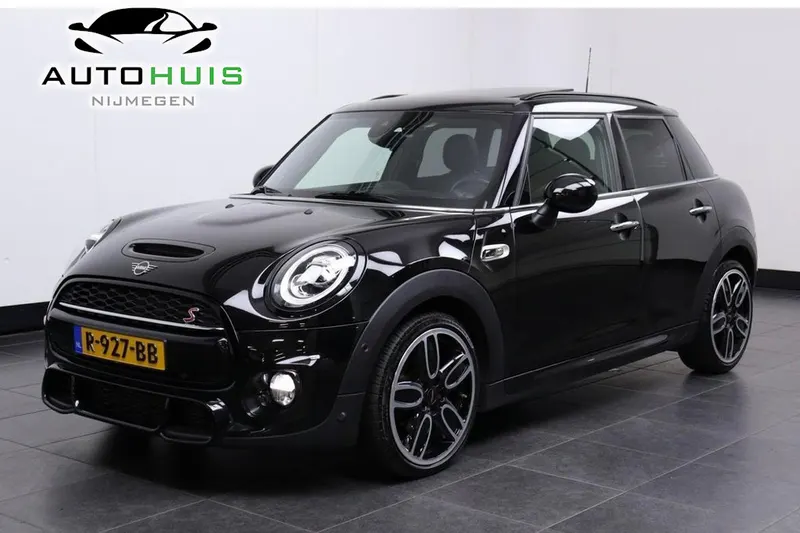 MINI Cooper S (2019)