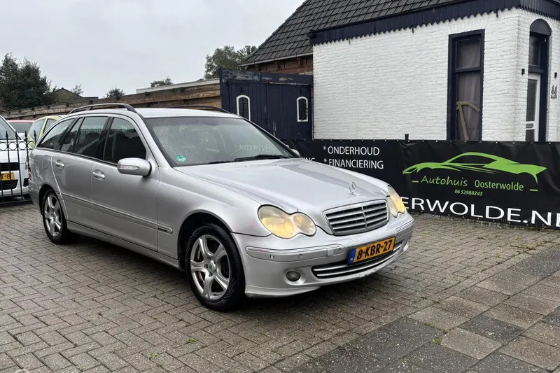 Mercedes-Benz C-Klasse (2005)
