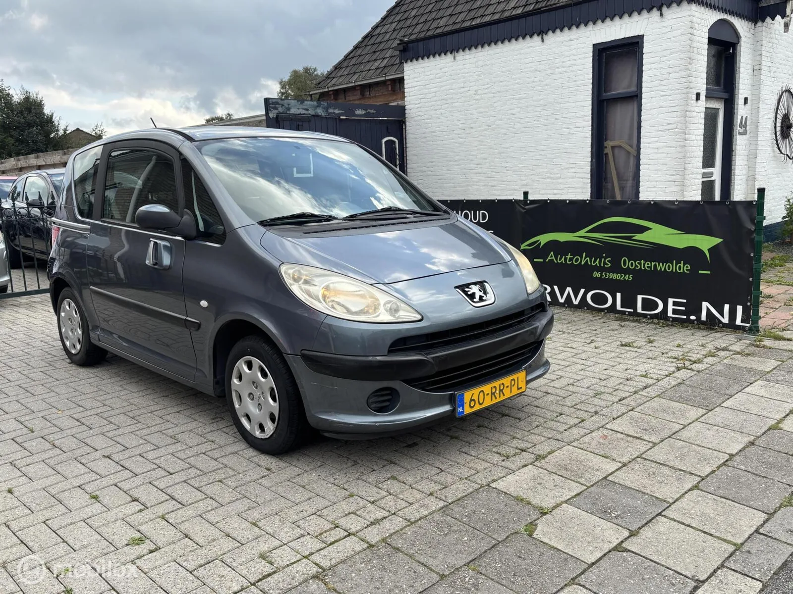 Peugeot 1007 (2005) — foto 1