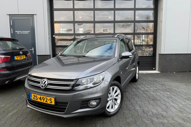 Volkswagen Tiguan (2015)