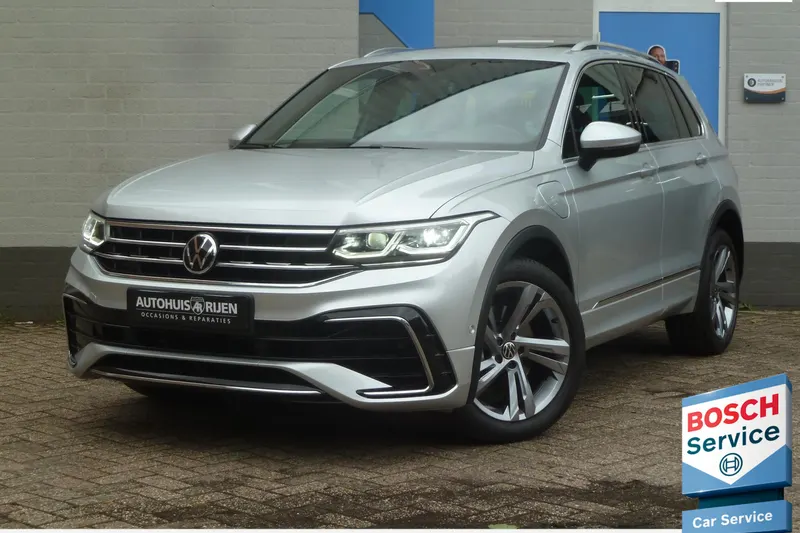 Volkswagen Tiguan (2021)