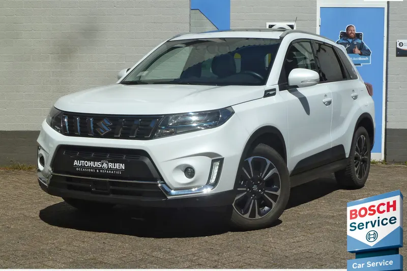 Suzuki Vitara (2023)