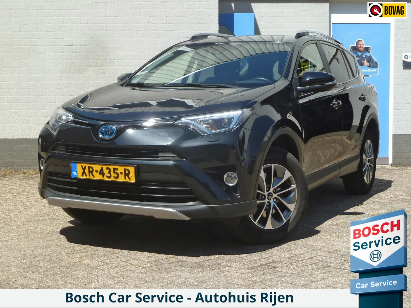 Toyota RAV4 (2018) — foto 1