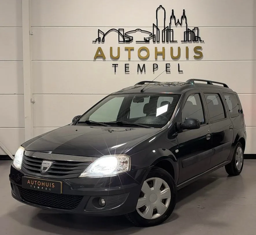 Dacia Logan MCV (2009) — foto 1