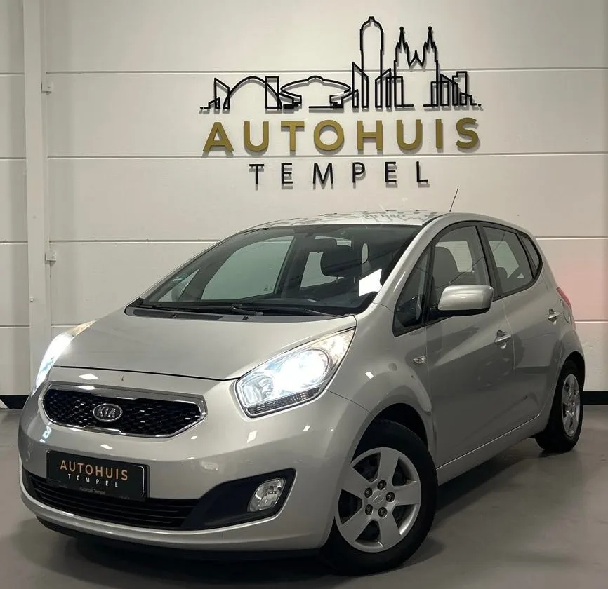 Kia Venga (2011) — foto 1