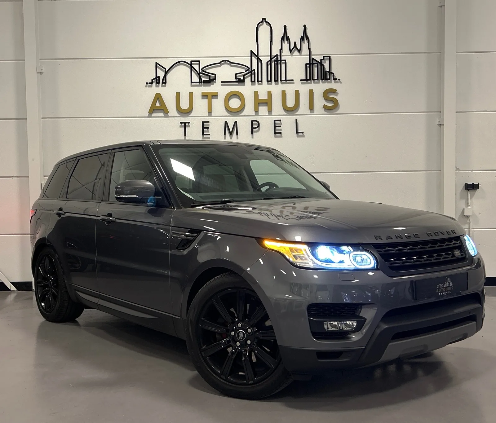 Land Rover Range Rover Sport (2016) — foto 1