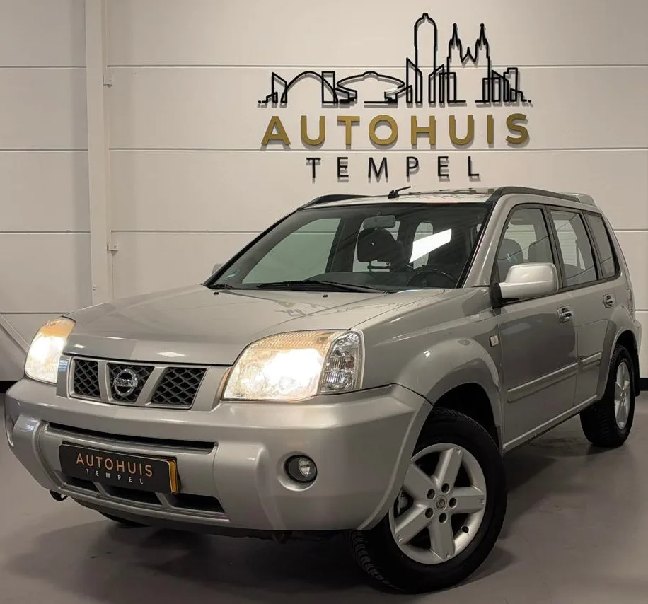 Nissan X-Trail (2004) — foto 1