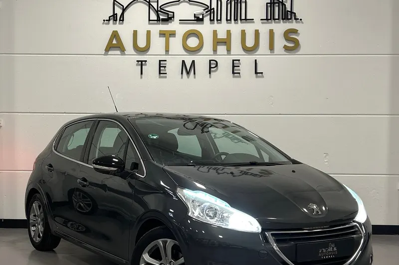 Peugeot 208 (2014)