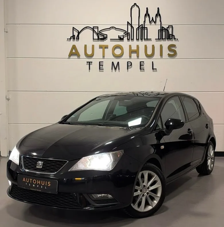 SEAT Ibiza (2013) — foto 1